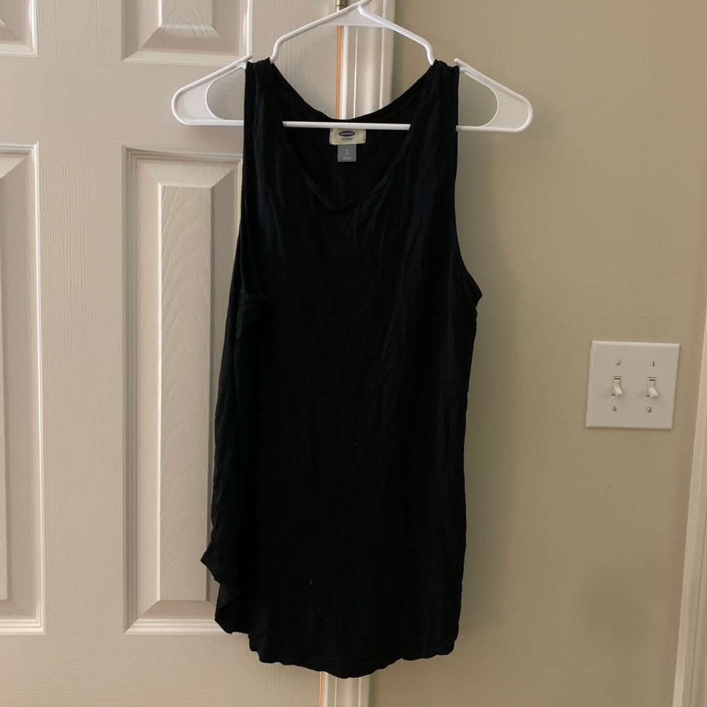 Old Navy basic black tank top